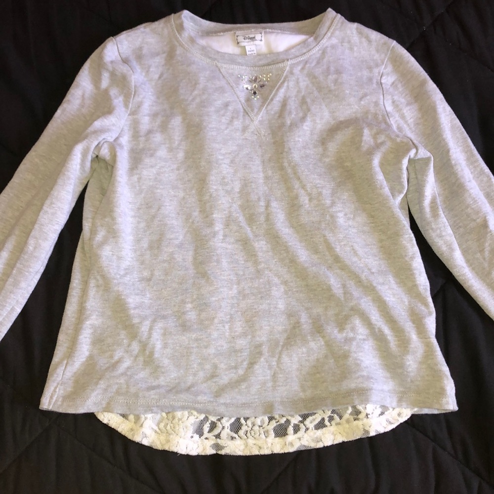 sweatshirt